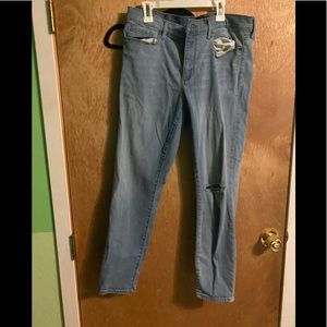 Banana Republic Skinny Jean - size 31